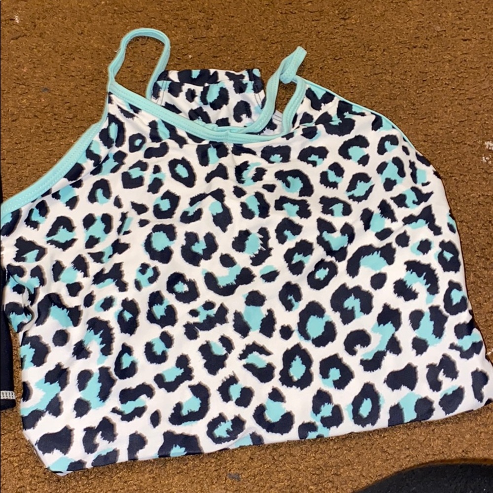 Circo One-Piece BathingSuit W LongSleeve SwimShirt